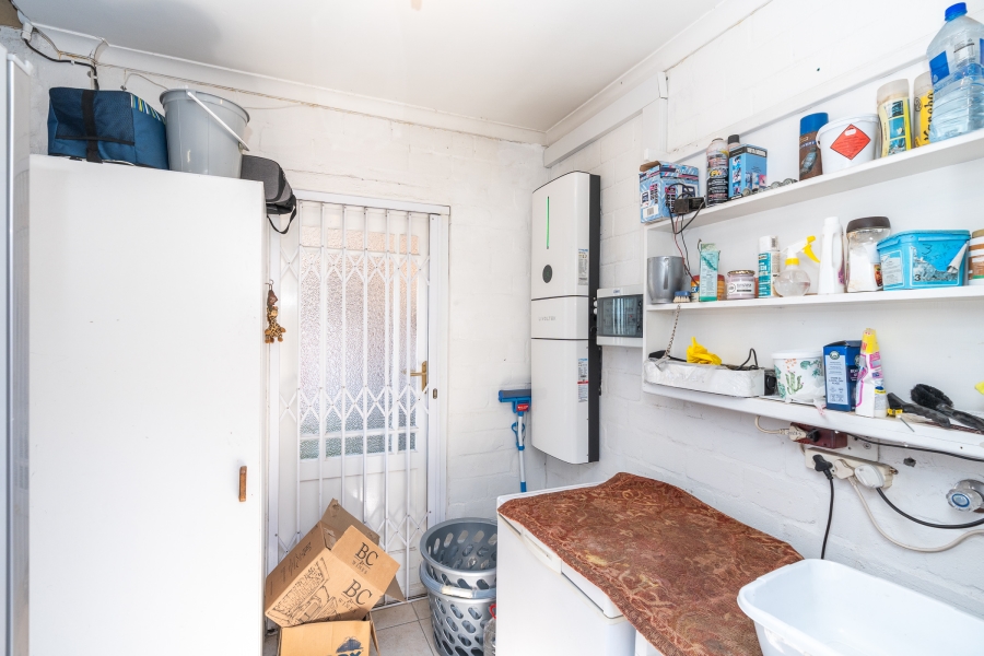 3 Bedroom Property for Sale in Pinelands Western Cape